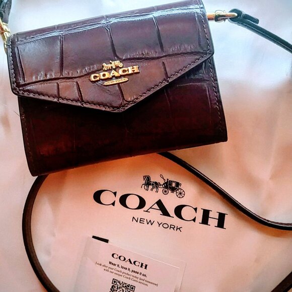 Coach Mini Envelope Wallet in Crocodile Leather - Picture 7 of 11